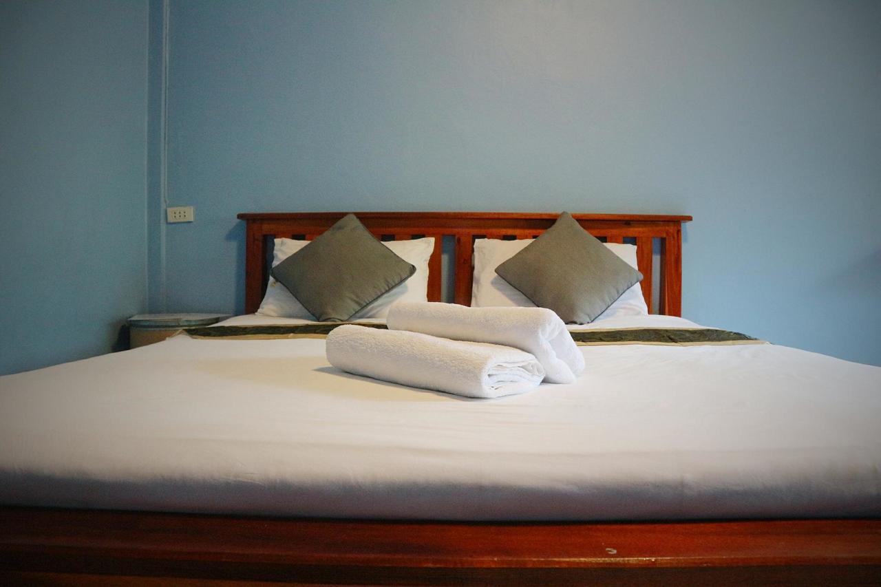 Marina Hut Guest House Ko Lanta Dış mekan fotoğraf