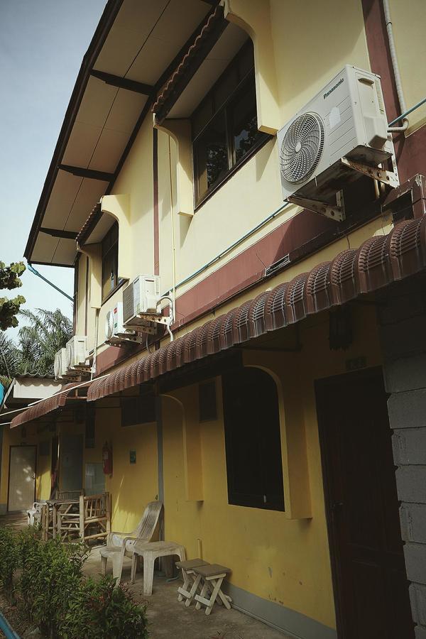 Marina Hut Guest House Ko Lanta Dış mekan fotoğraf