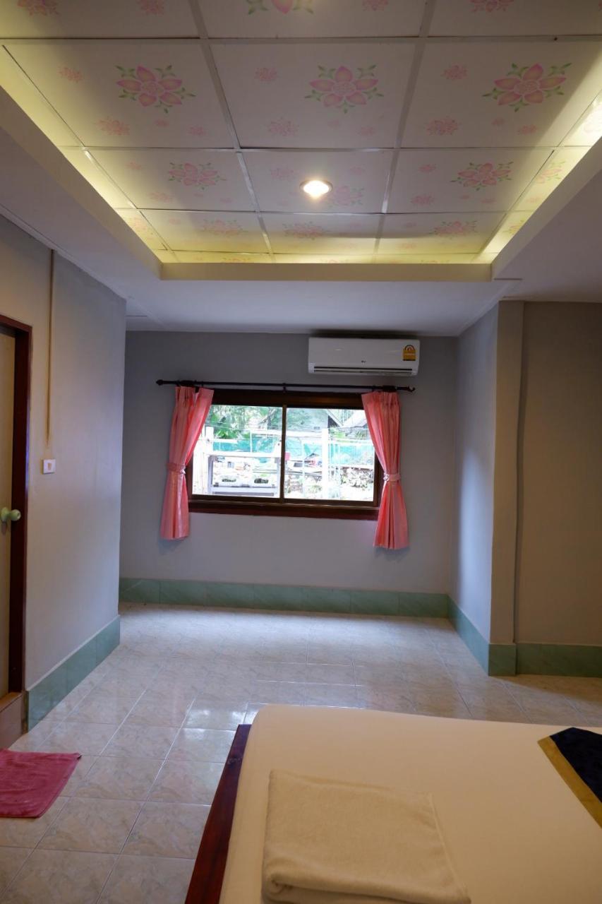 Marina Hut Guest House Ko Lanta Dış mekan fotoğraf