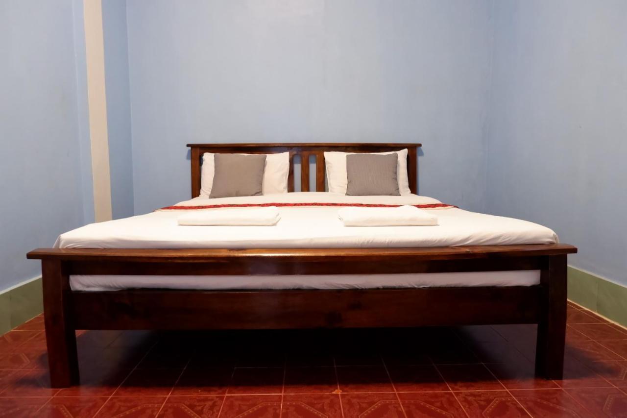 Marina Hut Guest House Ko Lanta Dış mekan fotoğraf