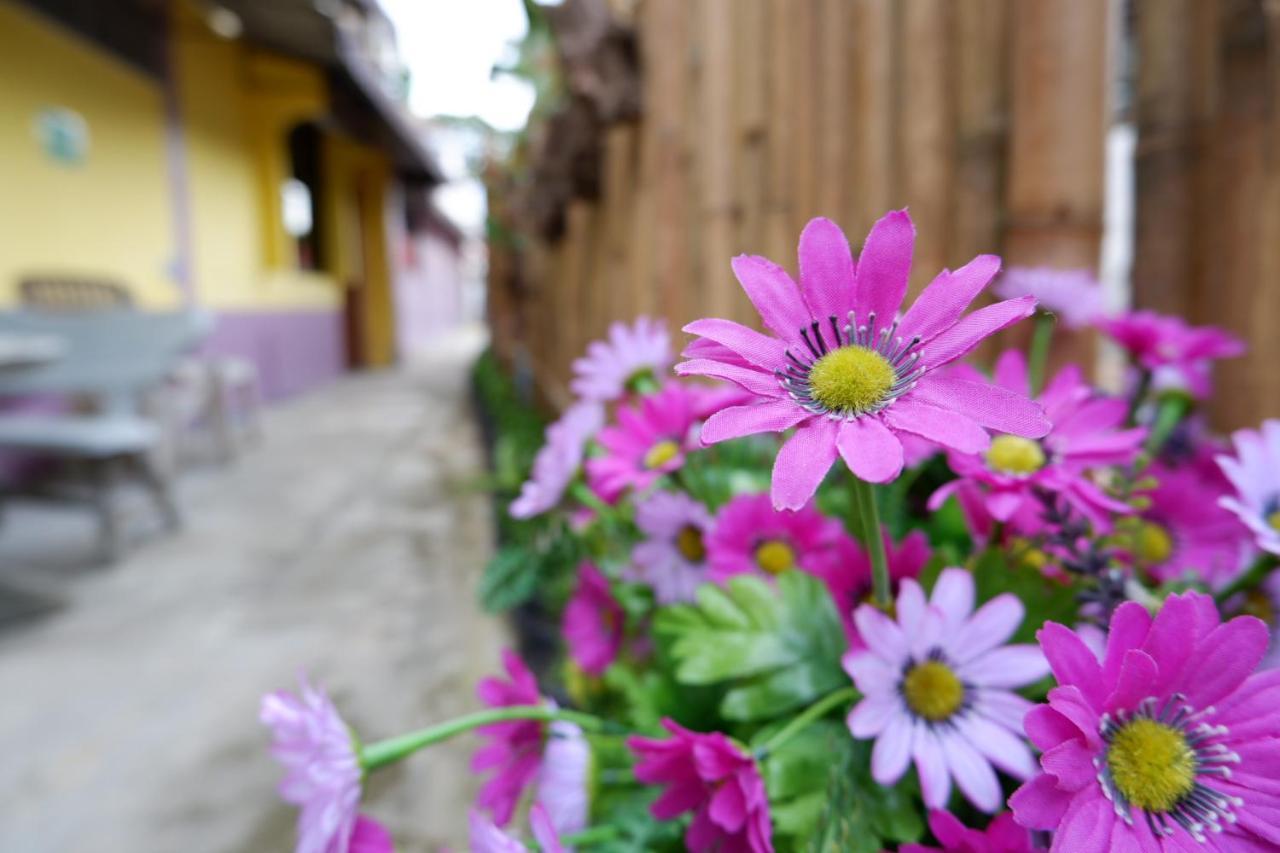 Marina Hut Guest House Ko Lanta Dış mekan fotoğraf