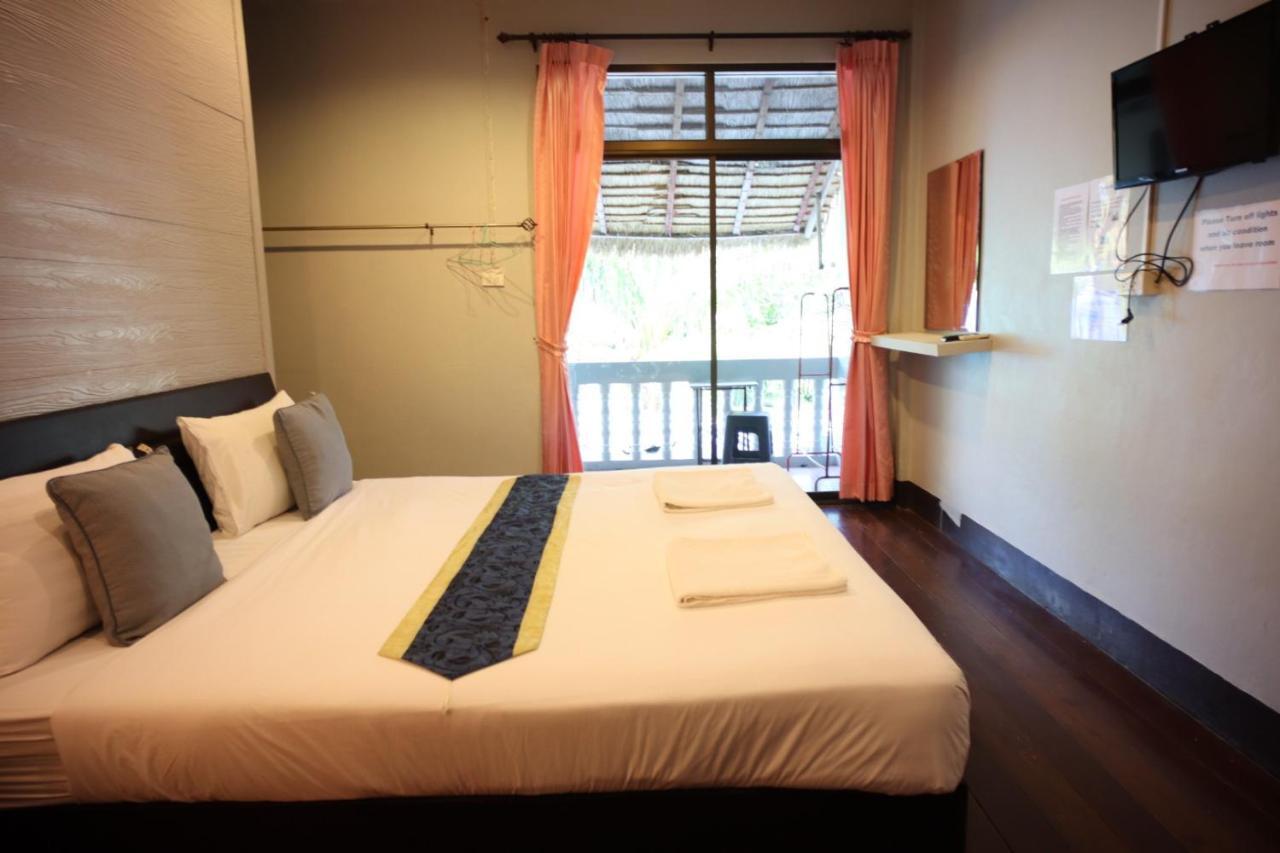 Marina Hut Guest House Ko Lanta Dış mekan fotoğraf