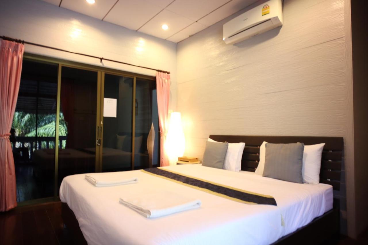 Marina Hut Guest House Ko Lanta Dış mekan fotoğraf